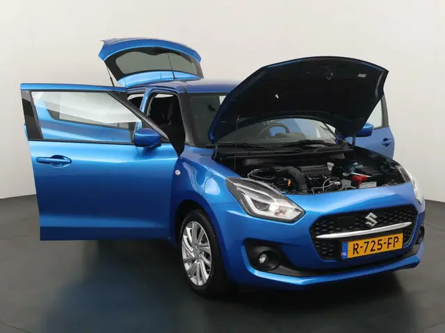 Suzuki Swift 1.2 Select Smart Hybrid 2022 Benzine 23