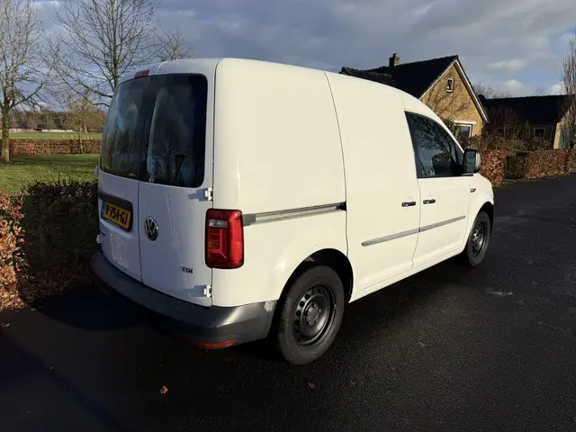 Volkswagen Caddy 2