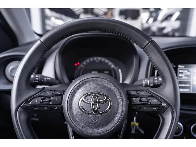 Toyota Aygo X 1.0 VVT-i MT Play 2022 Benzine 19