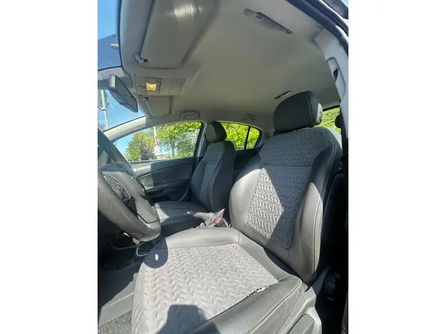 Opel Corsa 1.3 CDTi EcoFlex S/S Edition 2012 Diesel 26