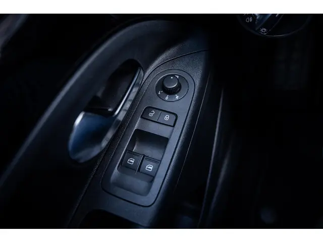 Volkswagen up! 1.0 high up! 2015 Benzine 41