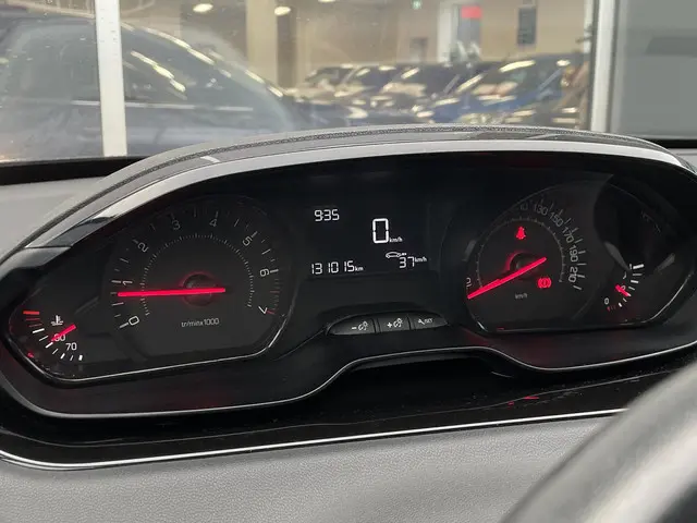 Peugeot 208 1.2 VTi Access 2013 Benzine 15