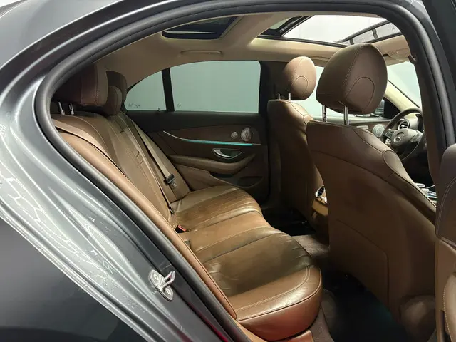 Mercedes-Benz E-Klasse 220 d Prestige Plus 2016 Diesel 11