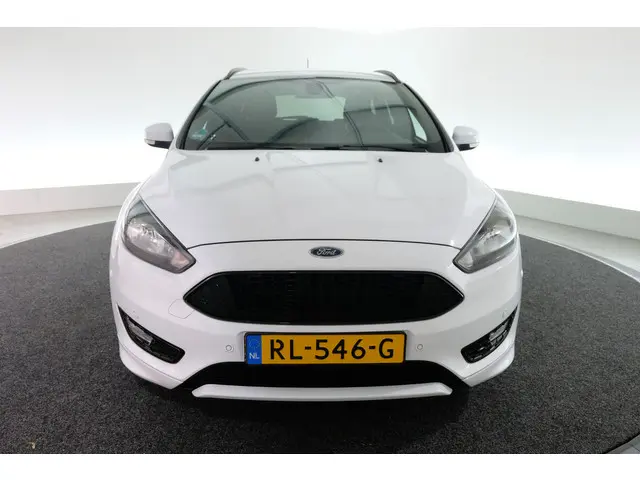 Ford Focus Wagon 1.5 ST-Line 2018 Benzine 20