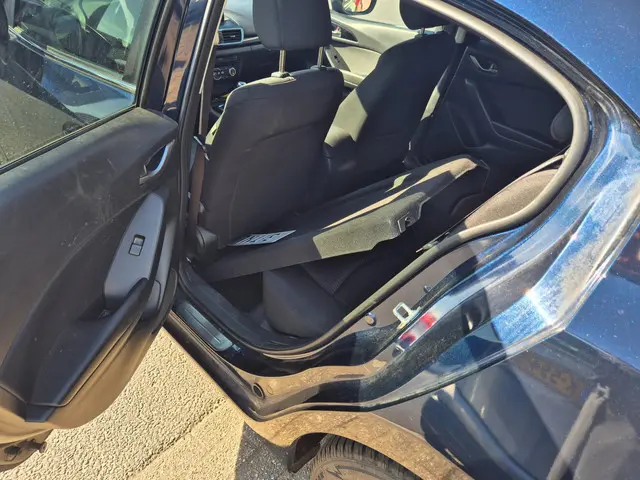 Mazda 3 2.0 TS+ Nap Apk 02-26 2014 Benzine 11