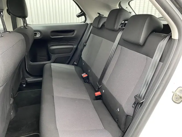 Citroën C4 Cactus 1.2 PureTech Business 2015 Benzine 6