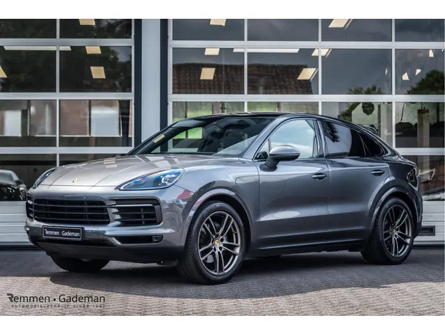 Porsche Cayenne 2