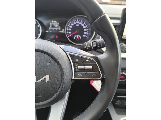 Kia Ceed 1.0 T-GDi DynamicLine 2023 Benzine 25