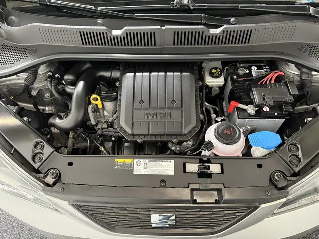 SEAT Mii 1.0 Style Intense 2019 Benzine 27