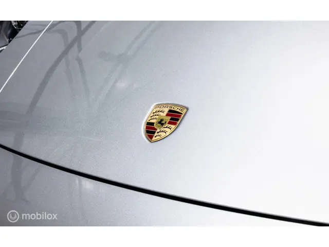 Porsche 911 Cabrio 3.0 Carrera 4 S 2019 Benzine 9