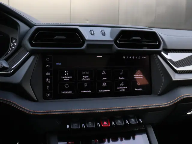 Lamborghini Urus 4.0 V8 Hybrid SE 2026 Hybride Benzine 10