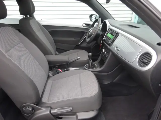 Volkswagen Beetle 1.2 TSI Trend 2012 Benzine 11
