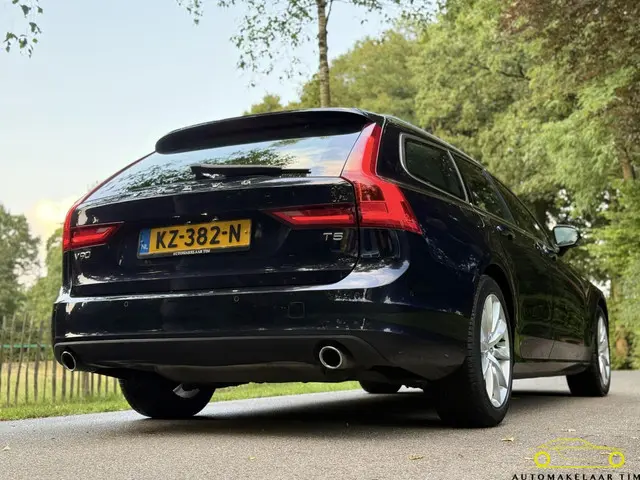 Volvo V90 2.0 T5 Momentum / Orig. NL / NAP 2017 Benzine 69