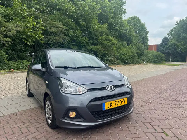 Hyundai i10 3