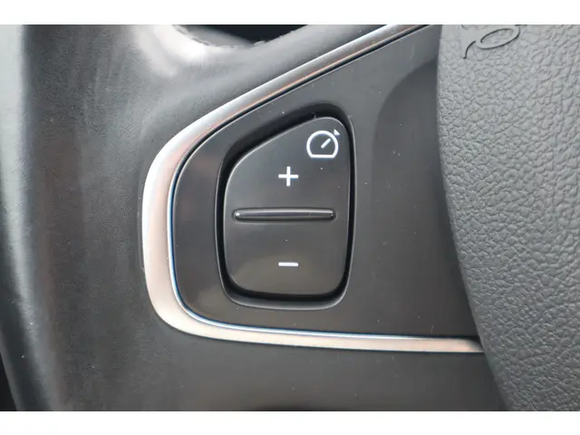 Renault Captur 0.9 TCe Intens 2019 Benzine 16
