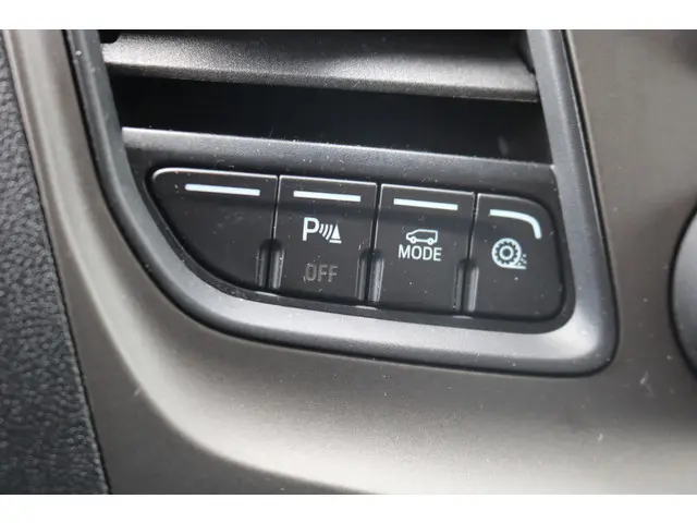 Ford Transit Custom 2.0 TDCI L2 H1 Trend DC 2022 Diesel 35