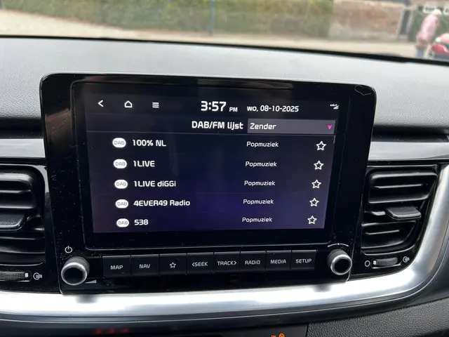 Kia Stonic 1.0 T-GDi MHEV DynamicPlusLine 2023 Benzine 28
