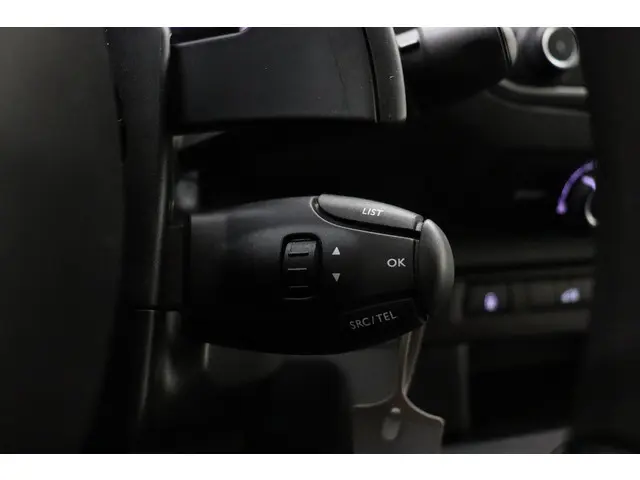 Peugeot Expert 2.0 BlueHDI Standard Premium 2020 Diesel 23