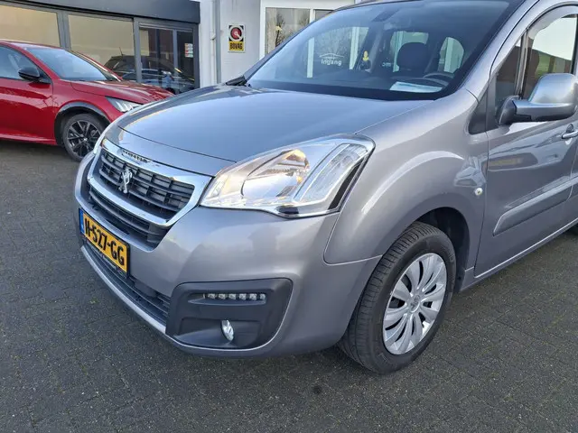 Peugeot Partner Tepee 1.2 PureTech Active 2016 Benzine 10