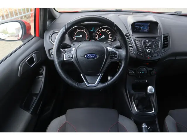 Ford Fiesta 1.0 ECOBOOST ST-LINE 125 PK 2016 Benzine 16