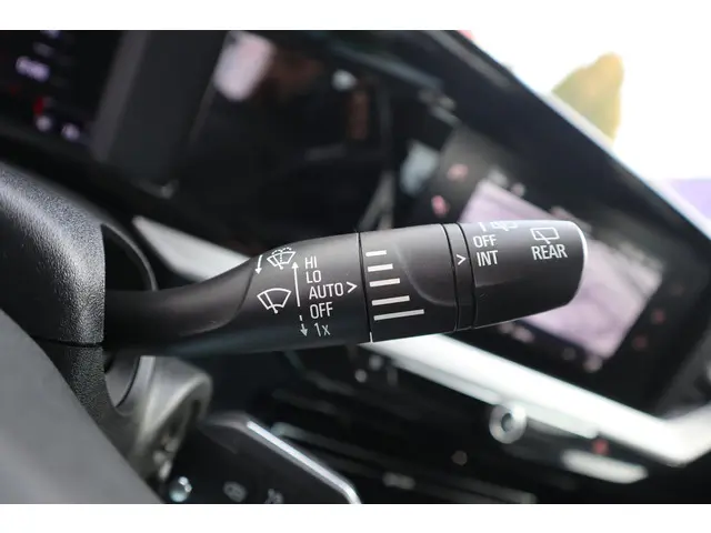 Opel Mokka 1.2 TURBO EDITION 2022 Benzine 22