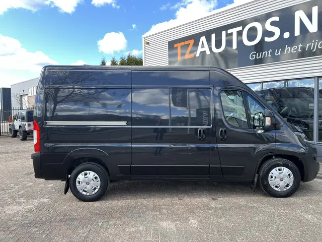 Fiat Ducato 35 2.3 MultiJet L2 H2 Automaat 9 2021 Diesel 42
