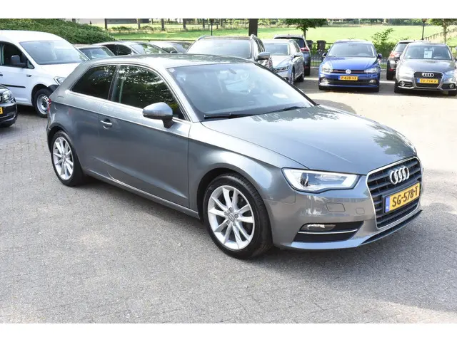 Audi A3 1.4 TFSI Ambition Pro Line S 2013 Benzine 31