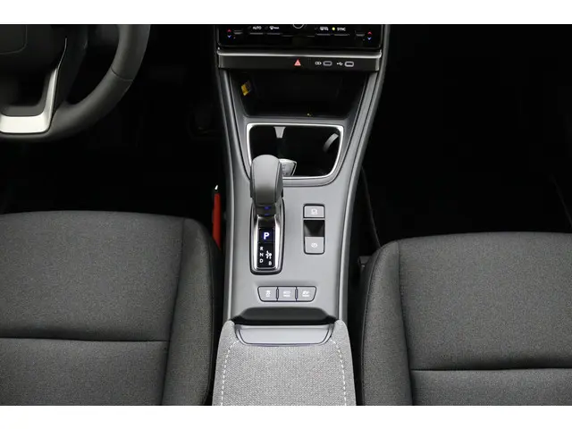 Lexus LBX Business Line 2WD 2026 Hybride Benzine 25