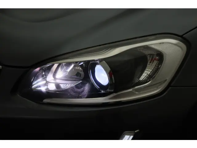 Volvo XC60 2.0 T6 Summum 2016 Benzine 29