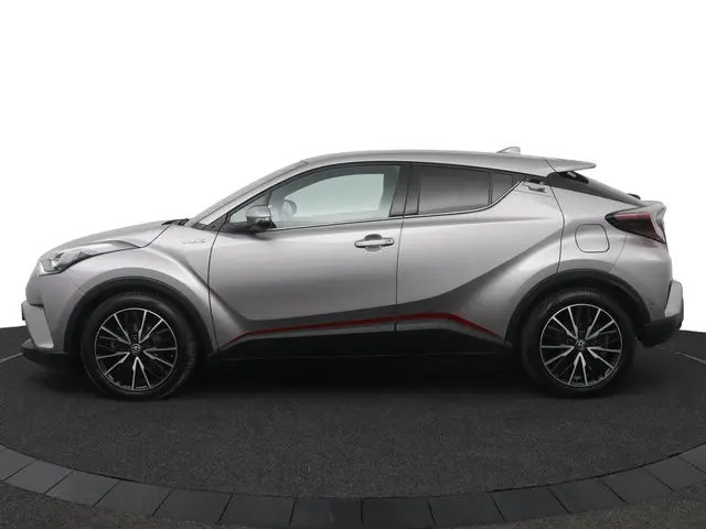 Toyota C-HR 1.8 Hybrid Bi-Tone 2018 Hybride Benzine 3