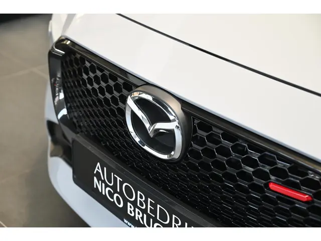 Mazda 2 SkyActiv-G 90 automaat Homura Aka 2024 Benzine 5