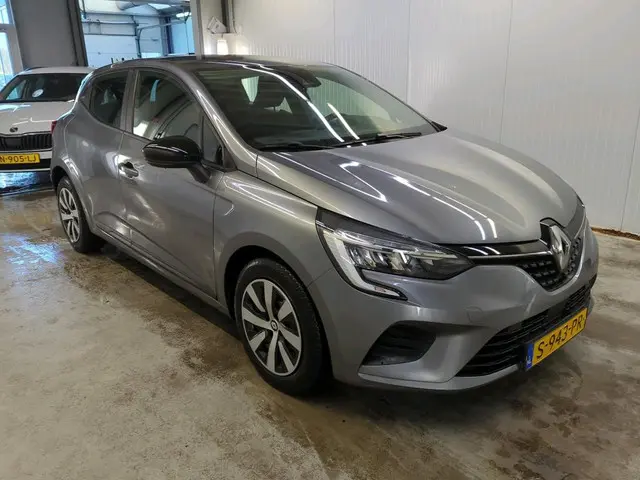 Renault Clio 1.0 TCe 90 Equilibre 2023 Benzine 7