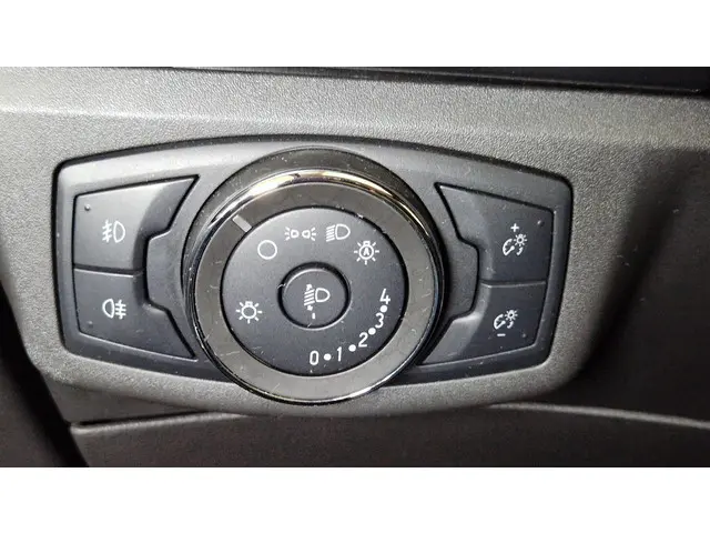 Ford Mondeo 2.0 IVCT HEV Titanium 2020 Hybride Benzine 25