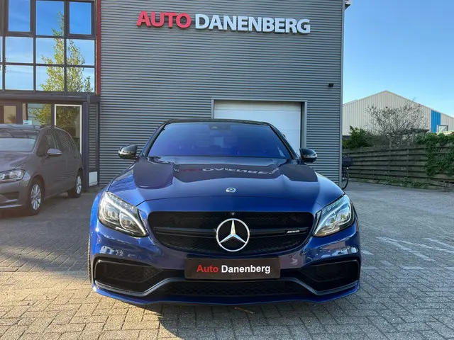 Mercedes-Benz C-Klasse 63 AMG 2017 Benzine 7