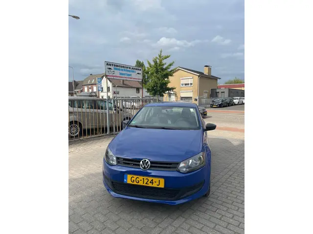 Volkswagen Polo 1.2 Easyline 2013 Benzine 3