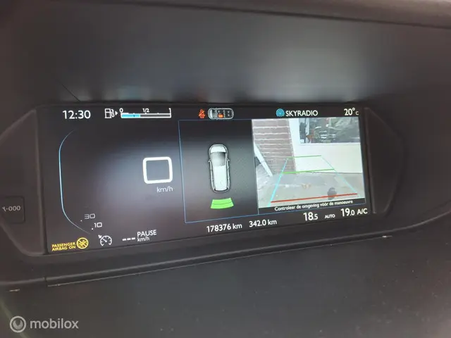 Citroën Grand C4 Picasso 1.6 THP Intensive 2014 Benzine 9