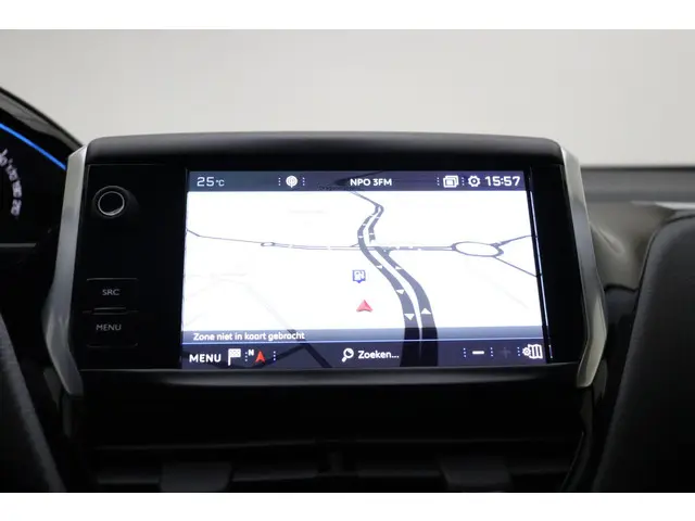 Peugeot 2008 1.2 PureTech Allure 2017 Benzine 24
