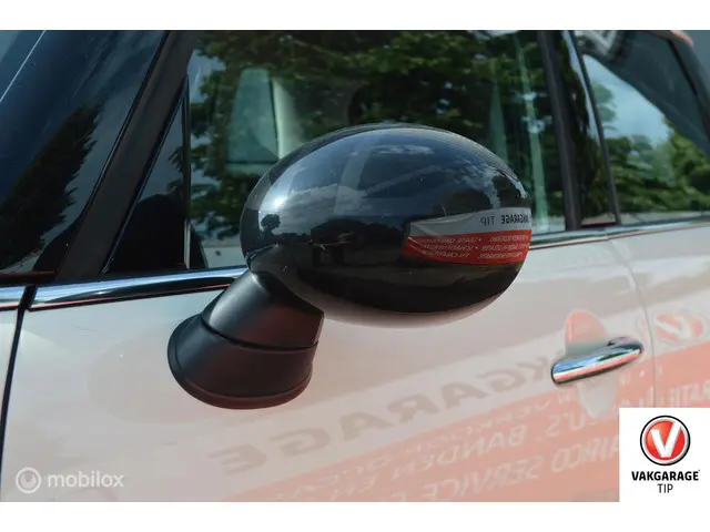 MINI One Mini 1.2 Business 2017 Benzine 9