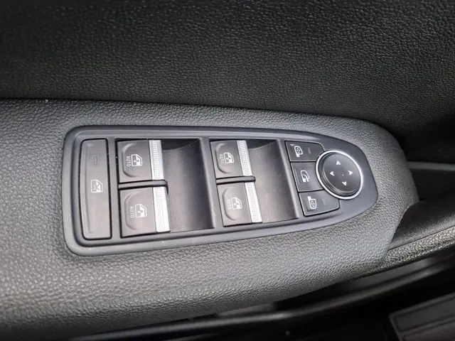 Renault Captur 1.0 TCe 100 Intens 2020 Benzine 15