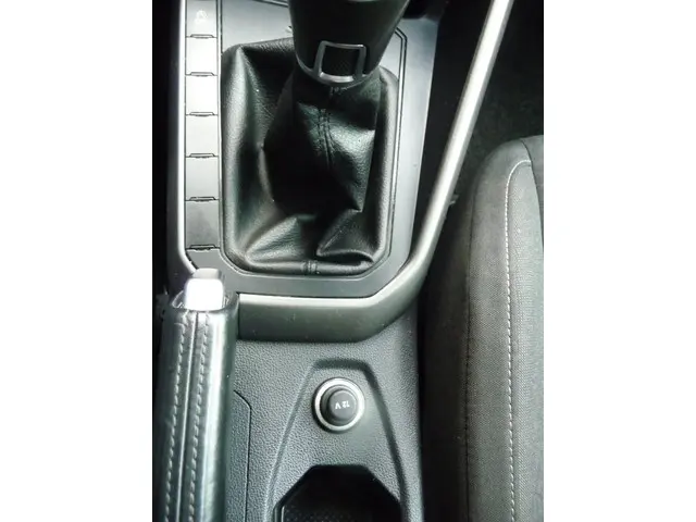 Volkswagen Polo 1.0 MPI Comfortline 2020 Benzine 18