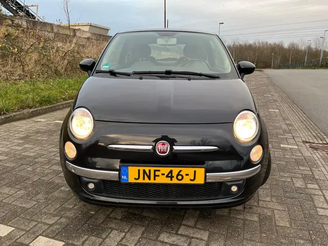 Fiat 500 1.2 Lounge 2013 Benzine 7