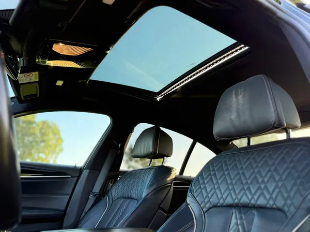 BMW 5 Serie M550d xDrive High Executive 2020 Diesel 13