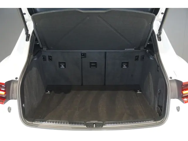 Porsche Macan 2.0 2018 Benzine 11