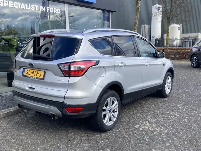 Ford Kuga 1.5 EcoBoost Trend Ultimate 2018 Benzine 3