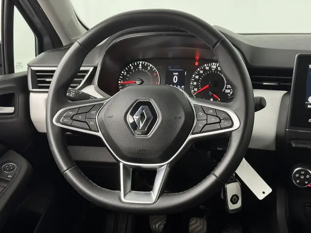 Renault Clio 1.0 TCe 90 Evolution 2023 Benzine 37