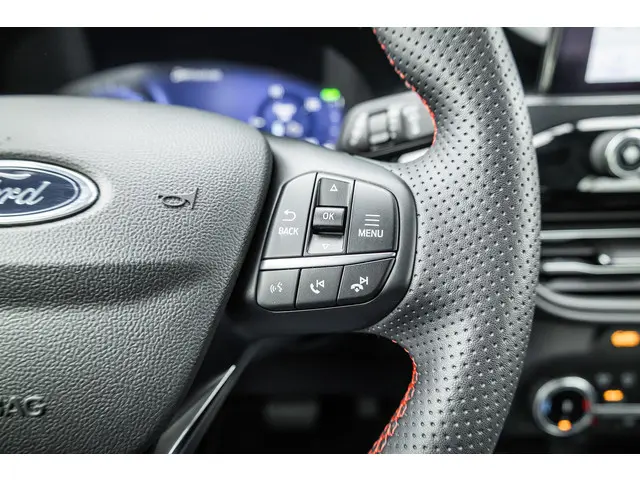 Ford Kuga 2.5 PHEV ST-Line 2023 Hybride Benzine 47