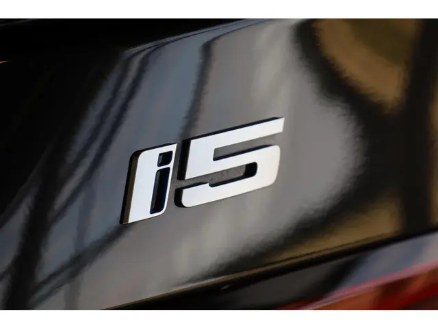 BMW i5 M60 xDrive 2024 Elektrisch 30