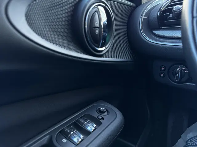 MINI Clubman 1.5 One Pepper 2019 Benzine 19