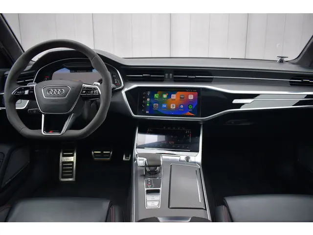 Audi RS6 Avant 600PK Quattro 2019 Benzine 6