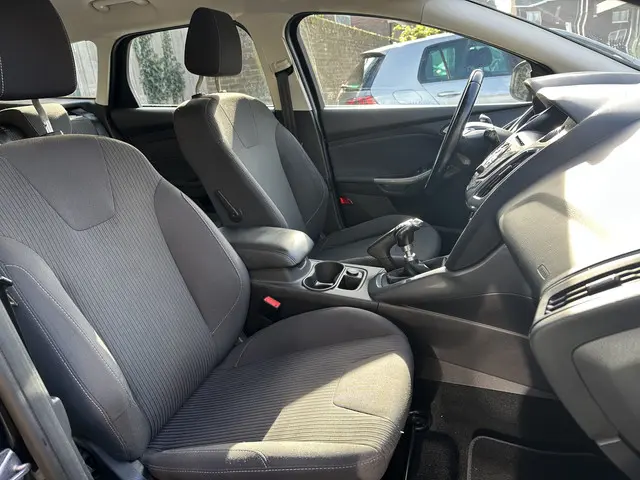 Ford Focus Wagon 1.6 EcoBoost Edition Plus 2014 Benzine 13